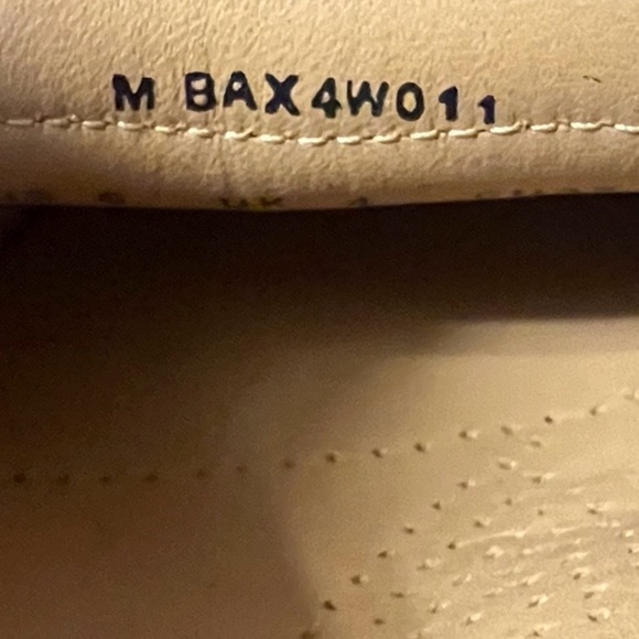 Bad Ass Penny Loafers
G.H.BASS Weejuns
Brand new no tags
no box
Size 6 - Picture 4 of 5